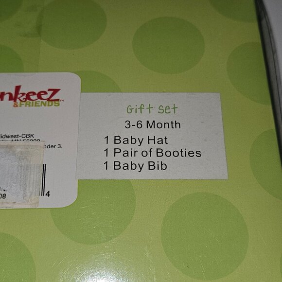 NEW Monkeez & Friends Gift Set Baby 3-6 Months Sock Monkey Hat Booties Bib Lot - Picture 5 of 5